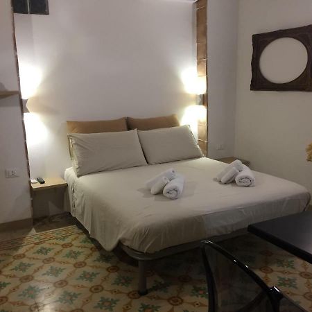 Ferienwohnung Al Civico 9 Trapani Exterior foto